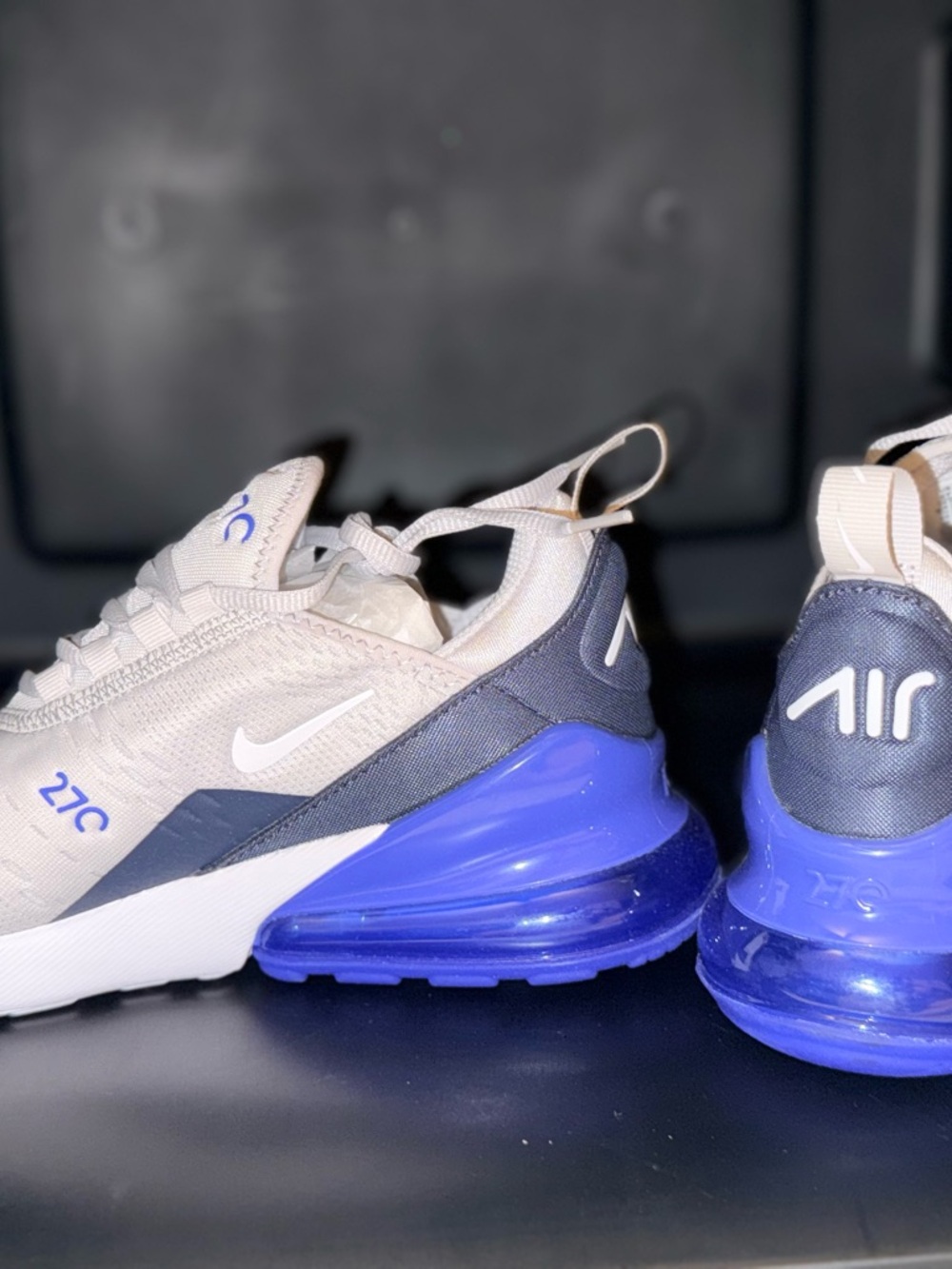Nike Air Max 270 - Light Gray & Royal Blue Accent - size 6 Youth - brand new - Picture 3 of 5